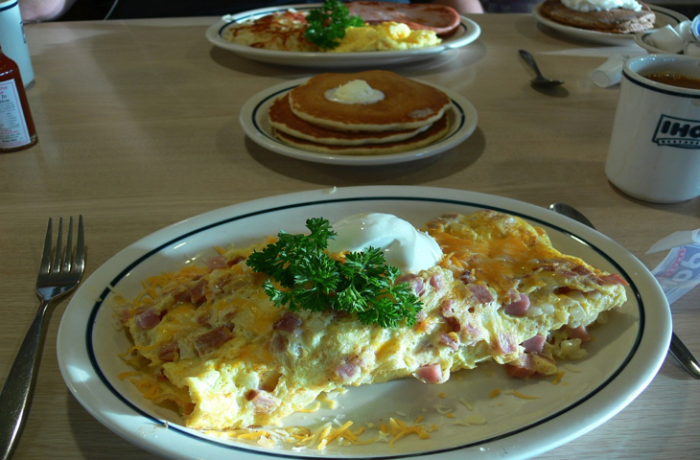 Что будет, если каждое утро съедать три яйца