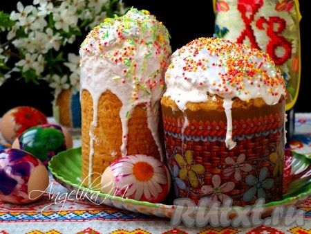 Александрийский кулич на топленом молоке
