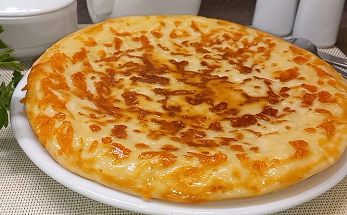 Ленивый хачапури за 10 минут: без хлопот с тестом, но на вкус не отличить