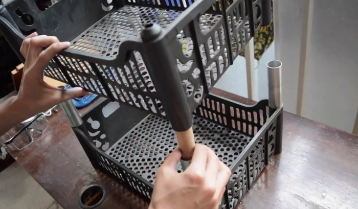 20 интересных идей применения пластиковых ящиков для дома / сада / огорода