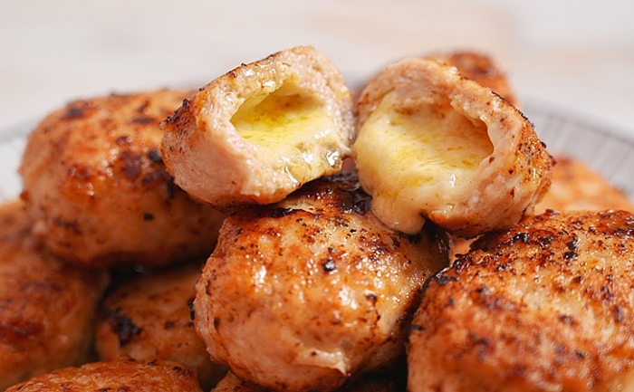 Потрясающие котлеты с начинкой из грибов: легендарный рецепт ресторана «Метрополь»