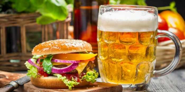 Комбинации, проверенные временем. Чем закусывать алкоголь?