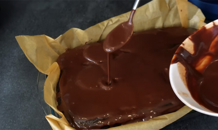 Пирог, который сам превратится в торт: просто поставьте в духовку