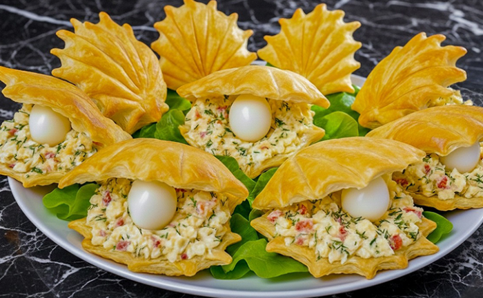 Ваших гостей закуска-ракушка точно поразит. Невероятно вкусно, и очень просто сделать
