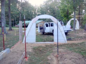 Теплица своими руками из пластиковых труб