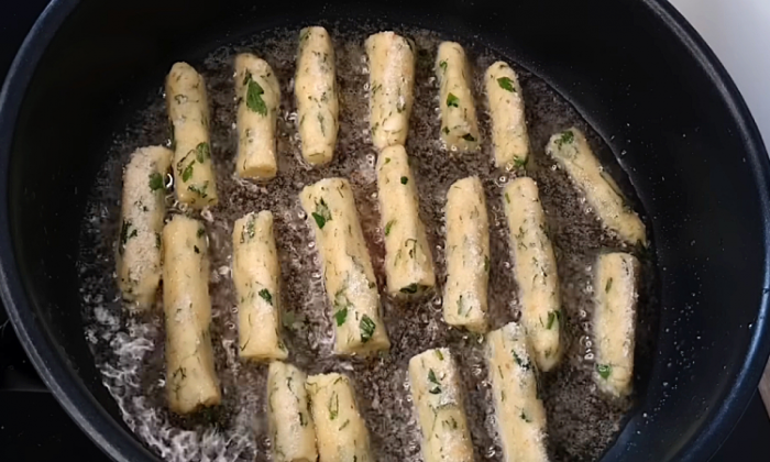 Жареная картошка по-японски. Делаем из пюре и подаем как закуску