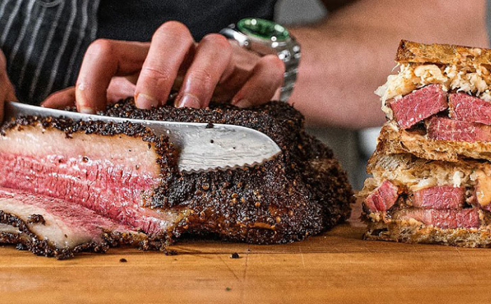 Заменит дорогие копчености. Пастрами по-гасконски: вкуснее  ветчины и салями