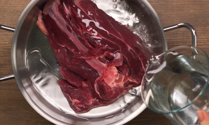 Ленинградский рассольник, за ним очереди стояли. Суп простой, но зато сытнее солянки