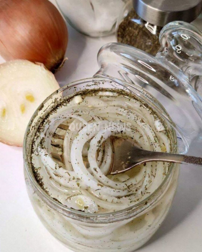 Кулинария>МАРИНОВАННЫЙ ЛУЧОК!