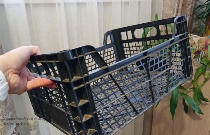 20 интересных идей применения пластиковых ящиков для дома / сада / огорода