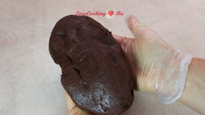 Шоколадный торт с заварным кремом