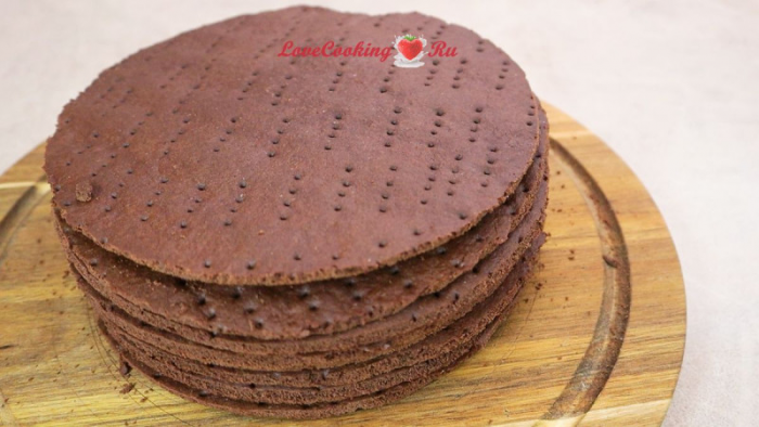 Шоколадный торт с заварным кремом