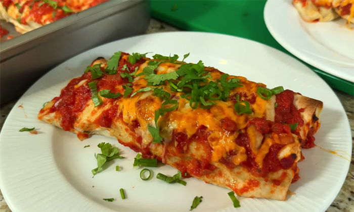 Превратили лаваш в потрясающий мексиканский завтрак: сытно, хватит до вечера