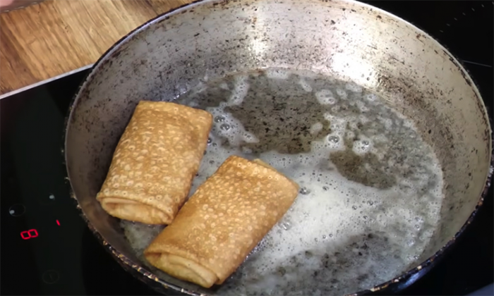 Раз приготовите и месяц отдыхайте. Запас на заморозку: блинчики с фаршем на ужин, с творогом на завтрак