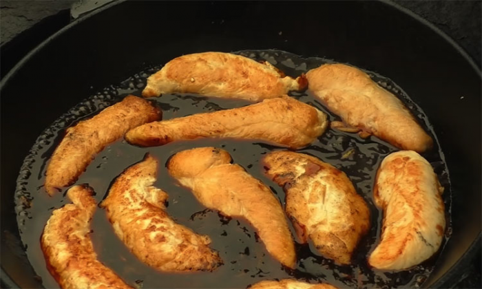 Куриная грудка в «глянце»: рецепт с соусом терияки