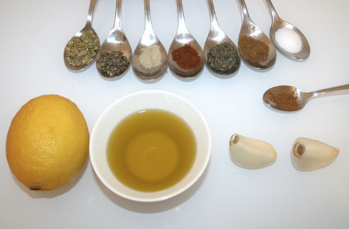 Как и в чем лучше мариновать стейк