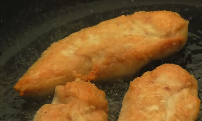 Куриная грудка в «глянце»: рецепт с соусом терияки