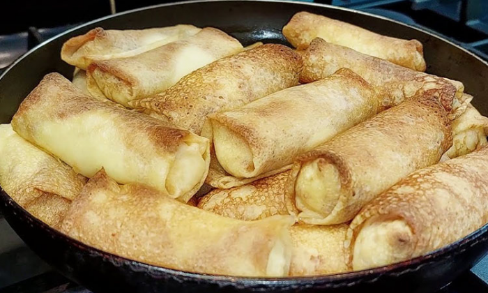 Деревенские блины-налистники, тоньше воздуха. Старинный способ, как печь их совсем без муки