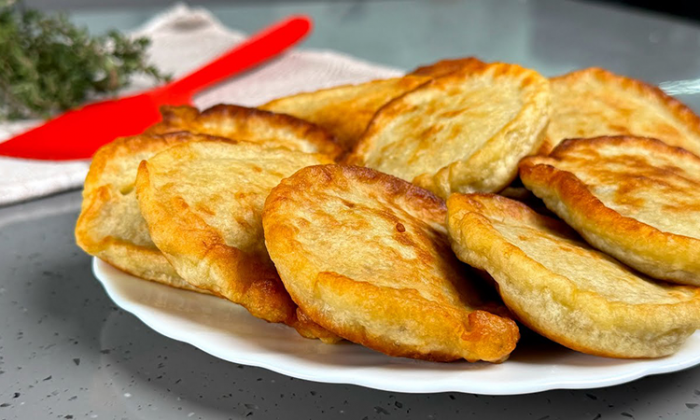 Отправили перезревшие бананы на оладьи: без грамма сахара, а все равно сладкие