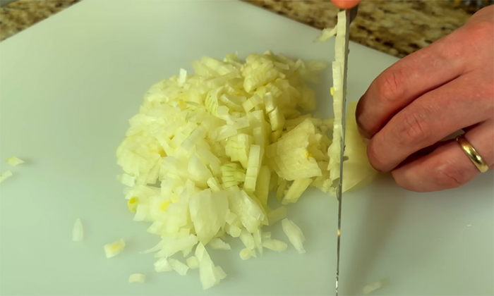 Сборная мясная солянка по-купечески. Рецепт из старой поварской книги