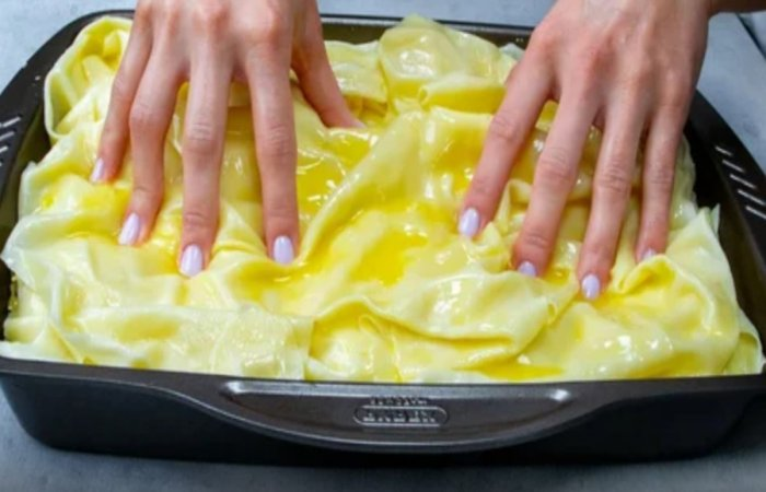 Кулинария>Оригинальный пирог с сырной начинкой!