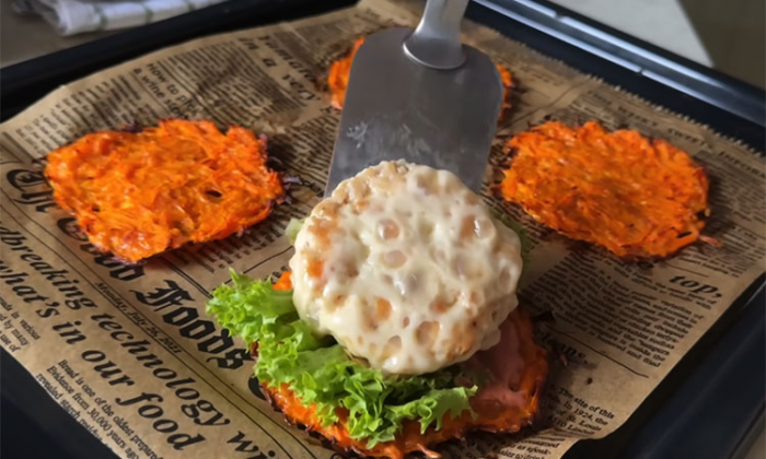 Лучший рецепт бургеров для похудения: здесь вместо теста овощные драники