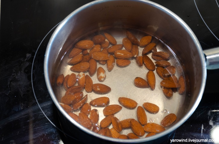 Тыква с медом и орехами