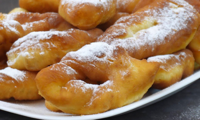 Пончики на кефире готовим даже когда нет времени. На столе за минуты, а все делаем на сковороде