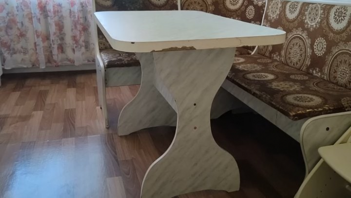 Стильное преображение старого кухонного столика