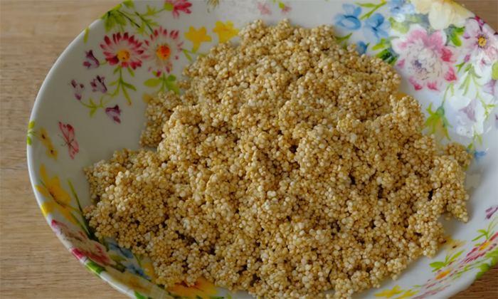 Смешали киноа с водой и пожарили: завтрак полезнее любой яичницы