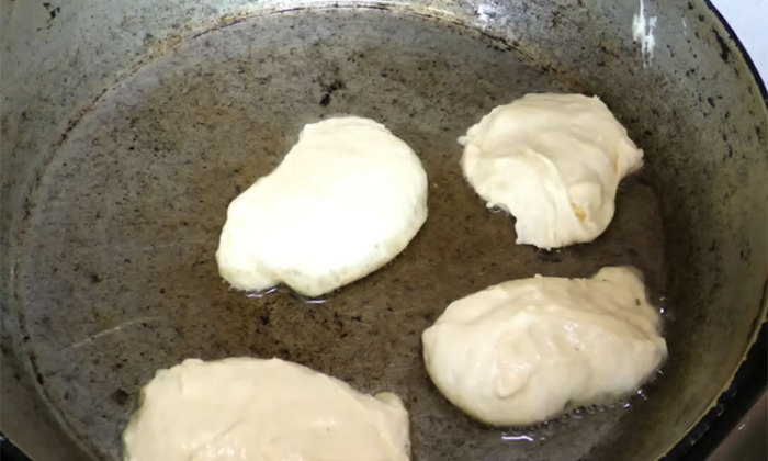 Пышные оладьи на молоке по ГОСТу СССР. Вкус тот самый, из детства