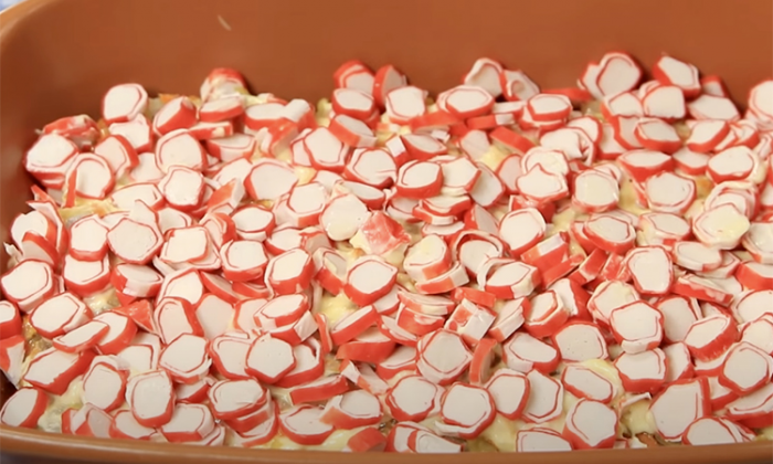 Минтай и хек запекаем под сырной шапкой. Вкус сразу приображается