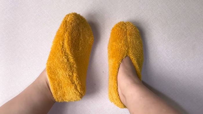 Ни один блогер не покажет вам, как сшить такие замечательные носки: очень легко даже для новичков!