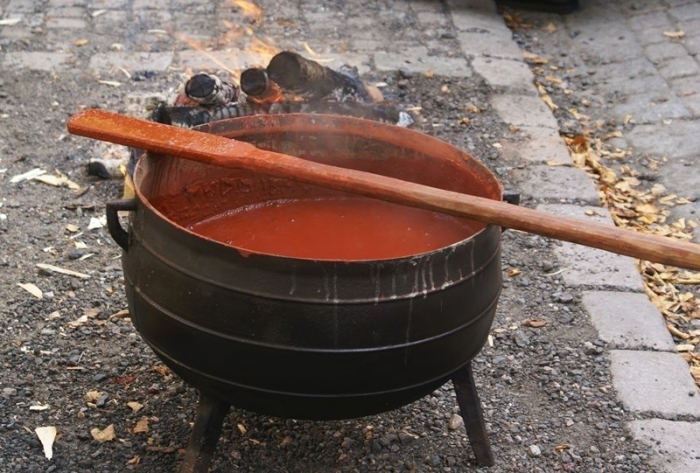 Садовая краска своими руками, которая дешевле обычной и служит десятки лет