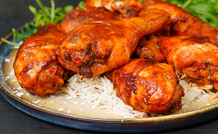 Запекаем куриные окорочка в барбекю-стиле: лучше маринада для птицы просто не найти
