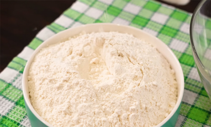 Всегда готовьте к Пасхе: мягкие, сдобные сайки разлетятся со стола моментально