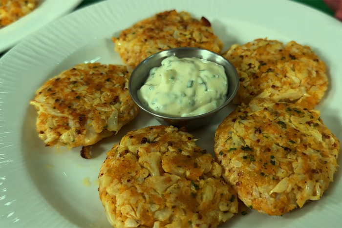 Котлеты без грамма фарша, а на вкус почти курица: в основе цветная капуста