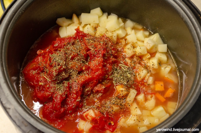 Манхэттенский клэм-чаудер