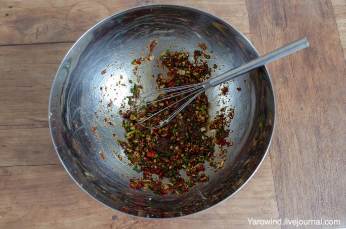 Ёнъгын чхо чорим: маринованный лотос по-корейски