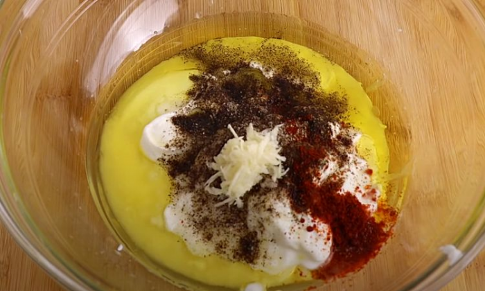 Рецепт сочной куриной грудки. Запекаем под йогуртом