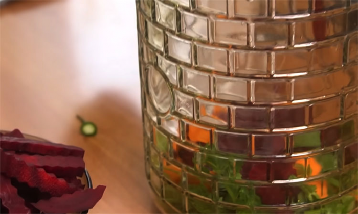 Квасим капусту по-грузински, с добавлением свеклы