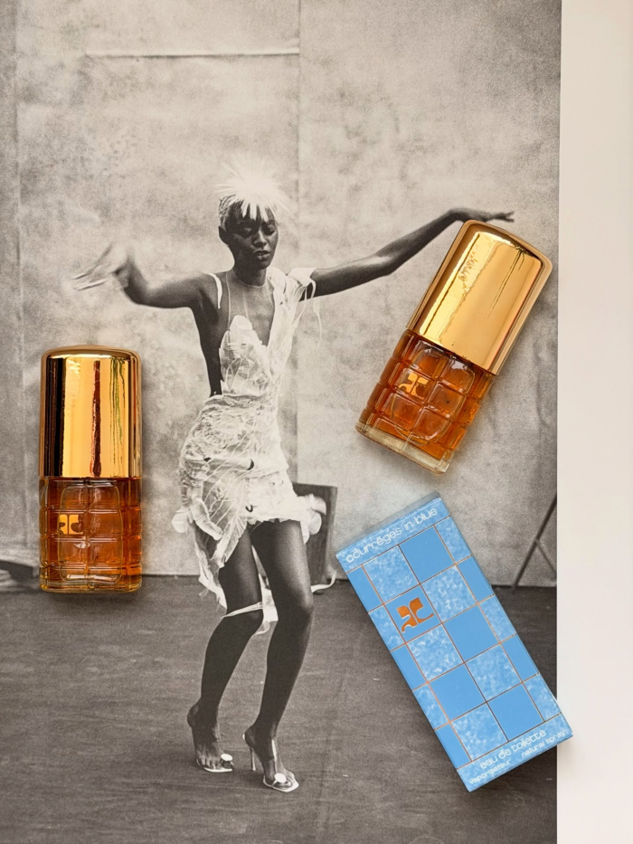 Разное>Courreges in Blue это аромат для женщин