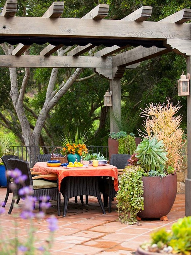 40 самых красивых дачных беседок