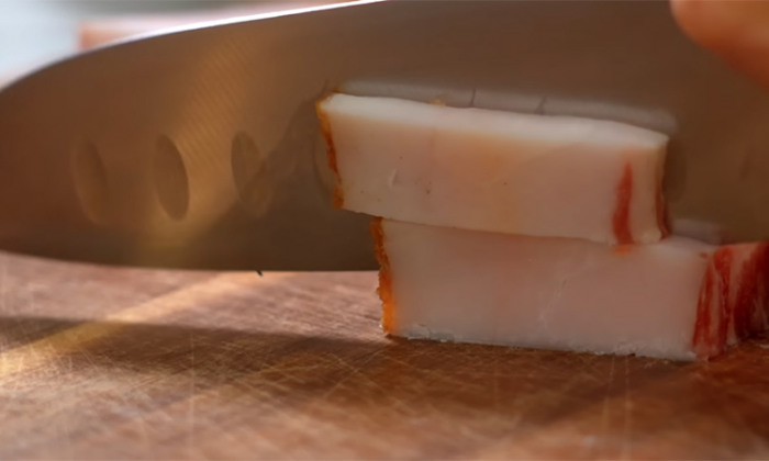 Каша пшеничная «Варшавская» и с мясом, и с овощами. Плов рядом с ней покажется безвкусным