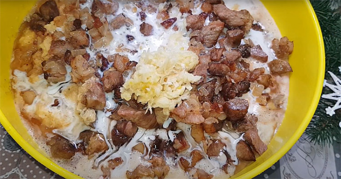 Картофельная колбаса на горячее. Расход мяса минимальный, но вкус получается насыщенный