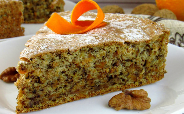 Главный осенний десерт: пирог из тыквы, словно пропитанный сиропом