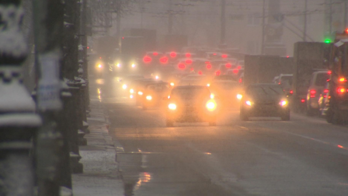 Из-за непогоды в Петербурге возникли девятибалльные пробки