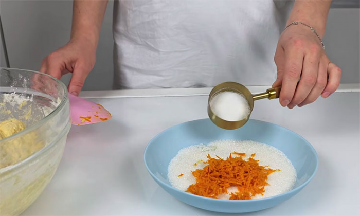 Рецепт сливочного кулича. Самая нежная паска под особой глазурью, влажная и не черствеет