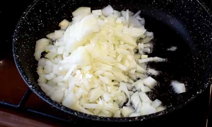 Пирожки с картошкой готовим по рецепту с рынка. За 10 минут уже на столе