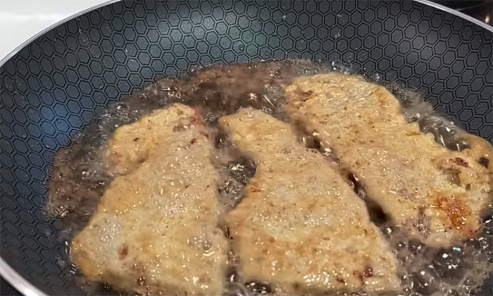 Макароны по-флотски с печенкой. По этому рецепту печень всегда получается сочной